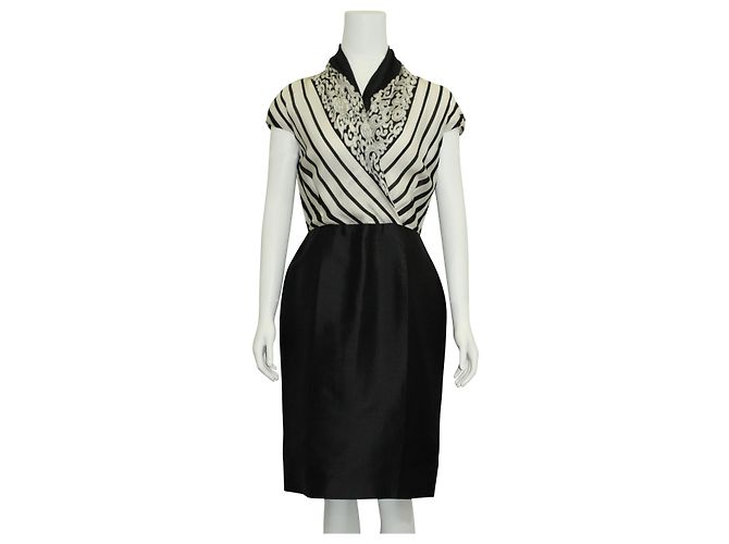 Shanghai Tang Schwarz-weißes Seidenkleid - Ansicht 2