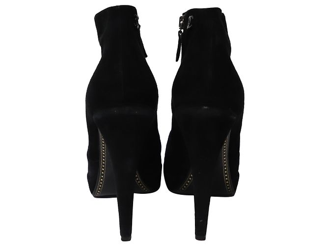 Botines con plataforma y puntera en charol en ante negro de Chanel - vista 4