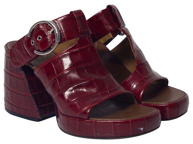 Mules de piel roja con efecto de cocodrilo Wave de Chloé - vista 3