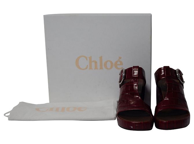 Mules de piel roja con efecto de cocodrilo Wave de Chloé - vista 7