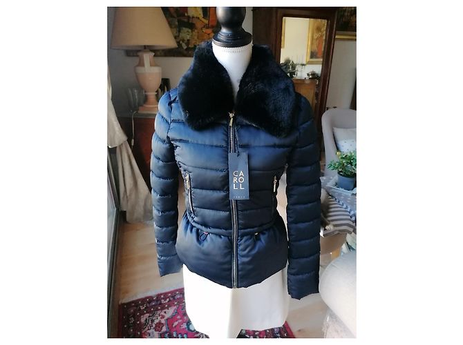 Chaqueta acolchada CAROLL de raso azul marino con cuello de pelo desmontable - vista 4