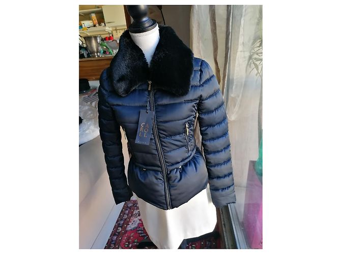 Chaqueta acolchada CAROLL de raso azul marino con cuello de pelo desmontable - vista 6