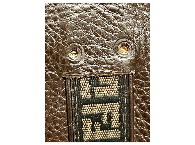 Stivali Fendi vintage con marchio F foderato Marrone - vista 15