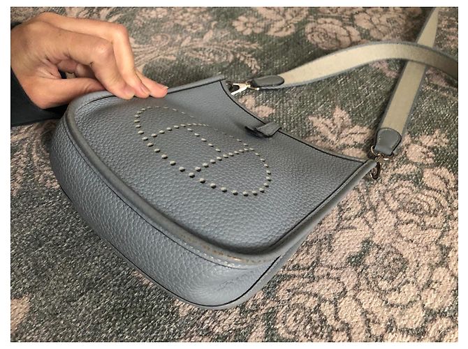 Borsa a mano Hermès Evelyne 16 Blu in Pelle - vista 3