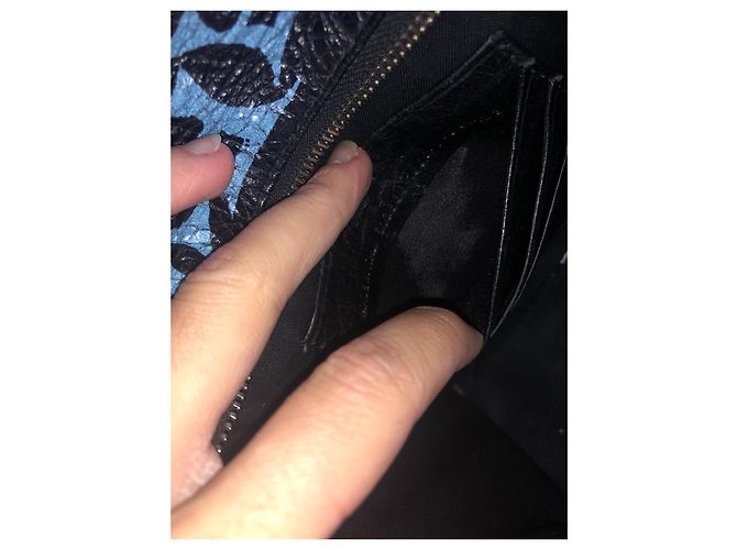 Borsa a mano Balenciaga Graffiti in pelle nera Moyen Nero - vista 8