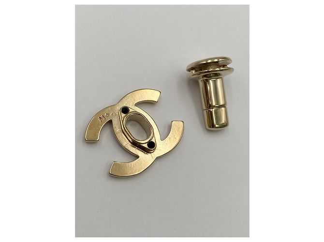 CHANEL chiusura CC turnlock dorata D'oro - vista 9