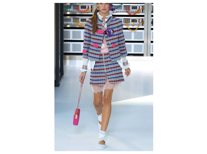 Chanel SS17 Falda de tweed a rayas con cremallera Multicolor - vista 2