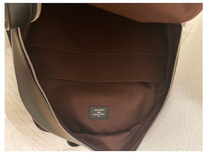 Slender Louis Vuitton Zaino JOSH. Marrone - vista 12