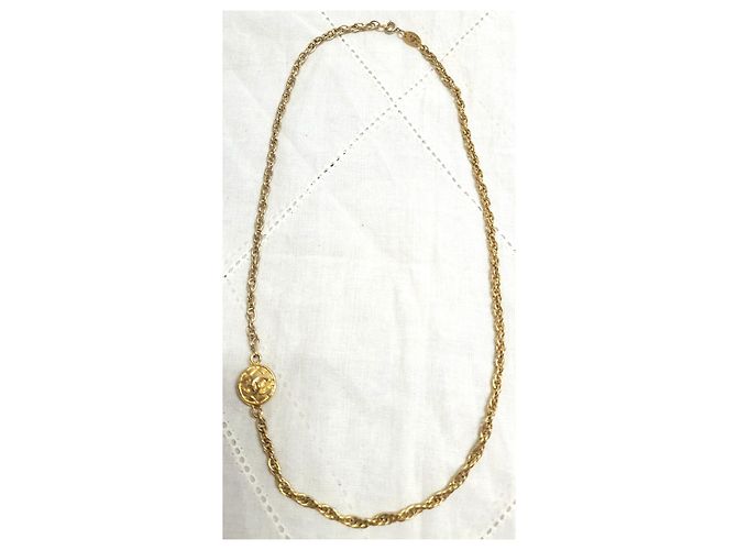 Collana vintage da collezione Chanel D'oro - vista 3