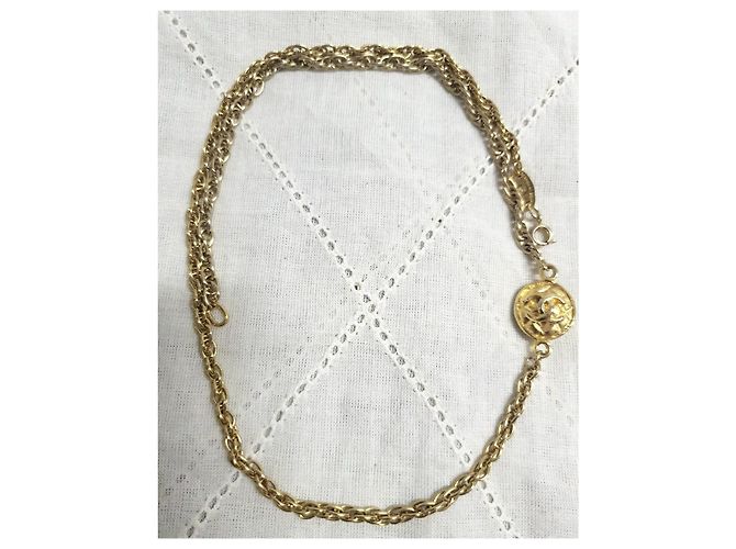 Collana vintage da collezione Chanel D'oro - vista 4