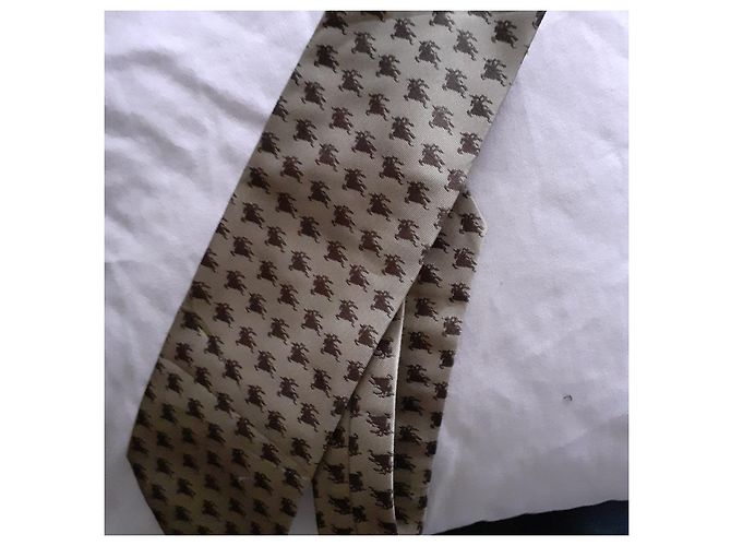 Cravatta Burberry in seta dorata D'oro - vista 2