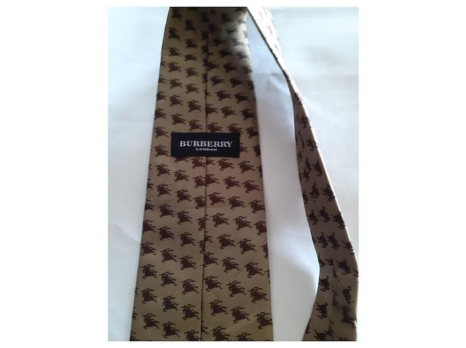 Cravatta Burberry in seta dorata D'oro - vista 4