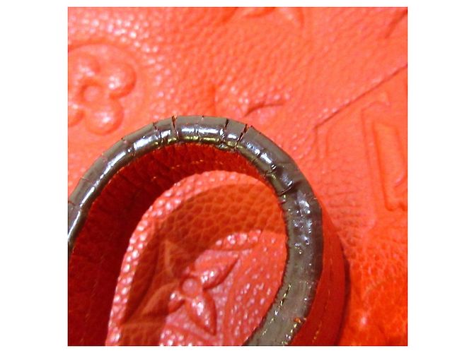 Borsa Louis Vuitton Lumineuse Rosso - vista 13