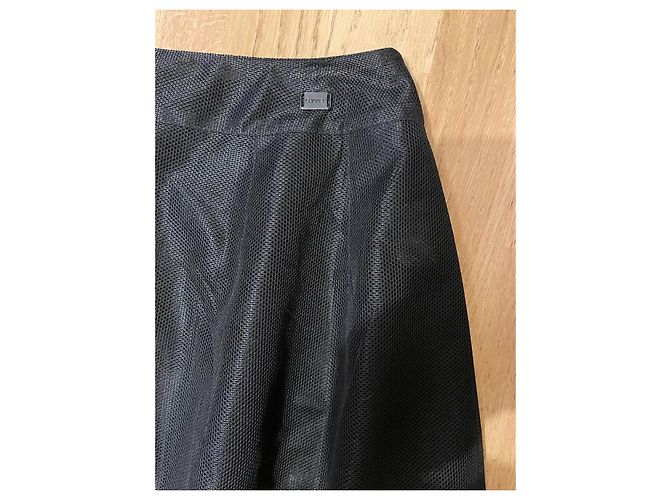 Chanel Langer schwarzer Rock aus Netz Polyester Größe 40 - Ansicht 5