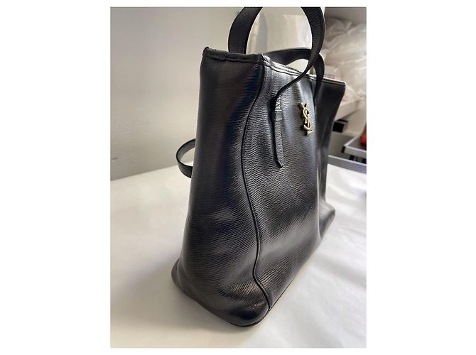 Saint Laurent Handtasche aus schwarzem Leder - Ansicht 2