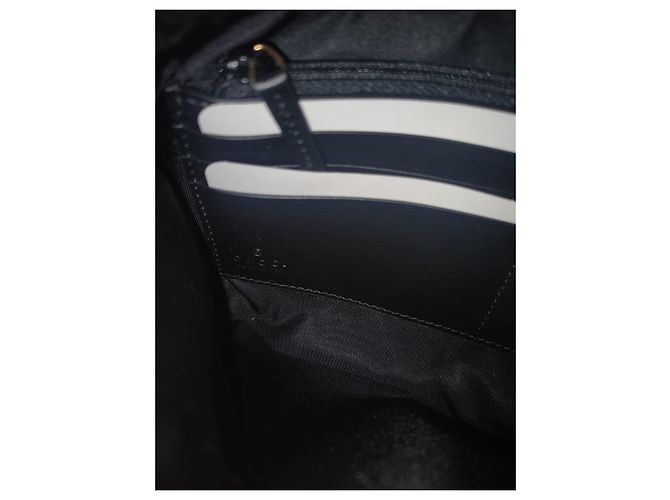 Borsa a mano Gucci Signature GG in pelle nera Nero - vista 3