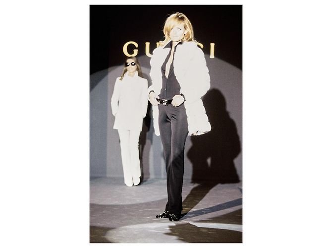 Otoño de Gucci x Tom Ford 1995 Abrigo de piel sintética blanco - vista 2