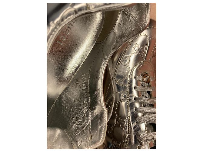 Sneakers Gucci in pelle argento da donna - vista 8