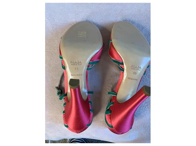 Décolleté Prada in seta rossa Rosso - vista 3