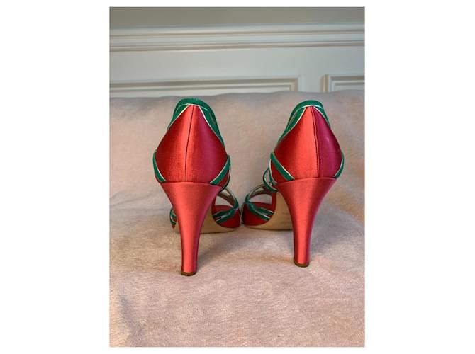Décolleté Prada in seta rossa Rosso - vista 6