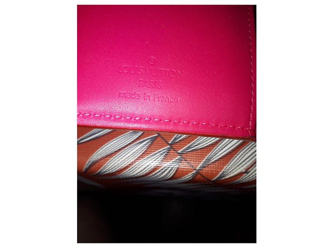 Louis Vuitton Zippy Geldbörse Rot Lackleder - Ansicht 3