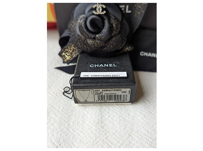 Chanel CC B10V logo classico intramontabile cofanetto per collana in cristallo docs Argento - vista 9