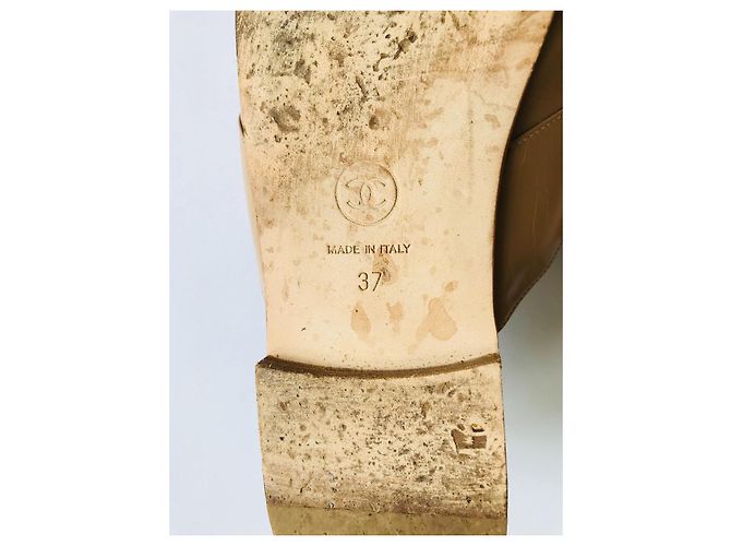 Mule Chanel in pelle trapuntata beige - vista 10