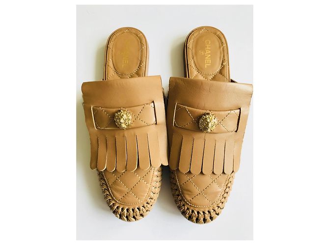 Mule Chanel in pelle trapuntata beige - vista 4