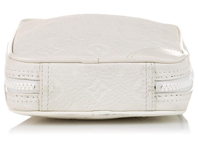 Louis Vuitton Weißes Monogramm Taurillon Utility Side - Ansicht 4