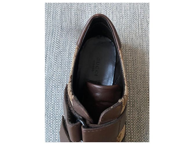 Gucci KORB. offizielle Größe 36, Passt 37. Braun - Ansicht 5