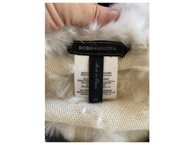 Bcbg Max Azria Poncho y capa de pelo de conejo blanco - vista 5