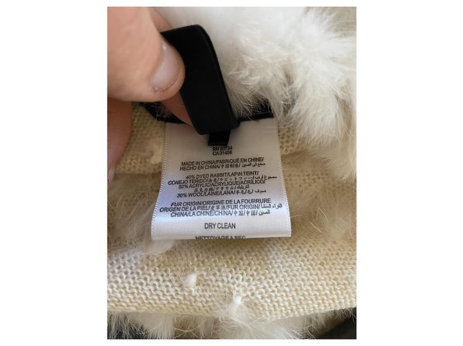 Bcbg Max Azria Poncho y capa de pelo de conejo blanco - vista 7