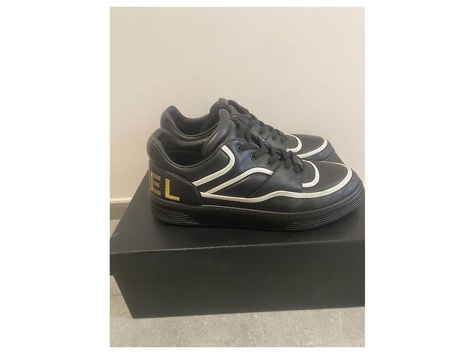 Chanel Taglia sneakers 40 Eccellente stato Nero Bianco - vista 2