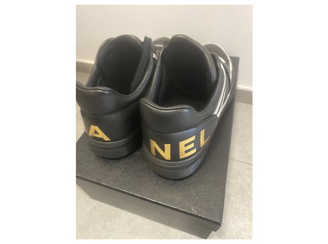 Chanel Taglia sneakers 40 Eccellente stato Nero Bianco - vista 3