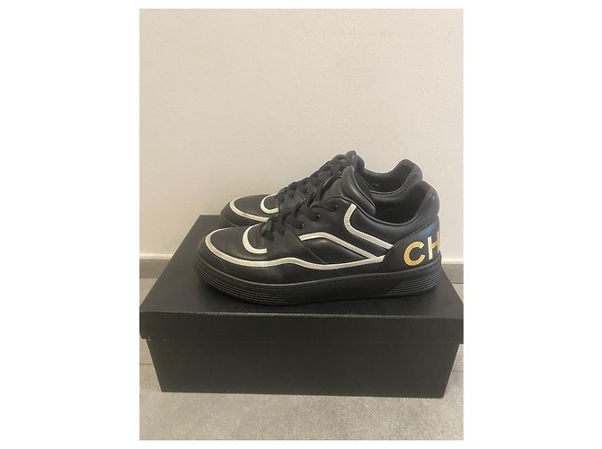 Chanel Taglia sneakers 40 Eccellente stato Nero Bianco - vista 8