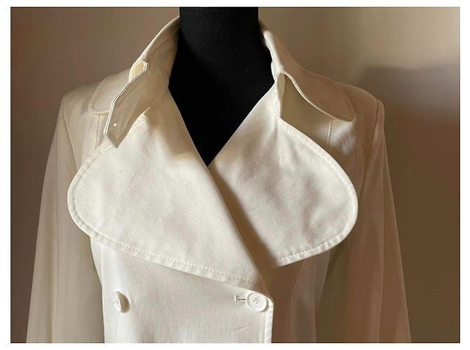 Patrizia Pepe trench coat branco creme - vista 2