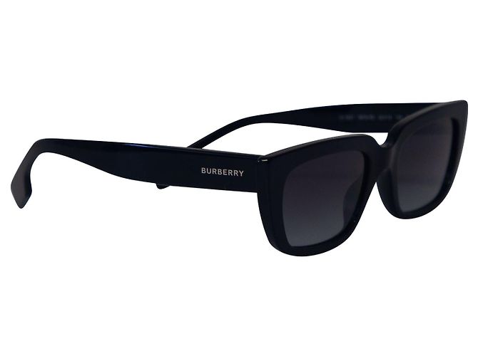 Burberry BE4321 Rectangular Sunglasses in Black Plastic Frame - view 2