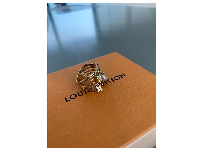 Anello Louis Vuitton Oro Giallo - vista 4