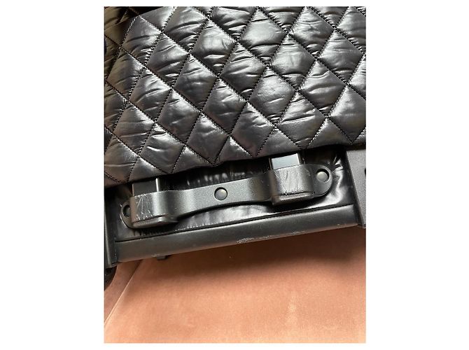 Cocoon Chanel Borsa da viaggio Trolley nera in pelle e nylon Nero Silver hardware - vista 9