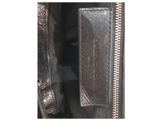 Borsa Balenciaga Pompom nera in pelle esotica Nero - vista 2