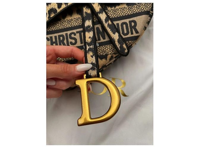 Christian Dior, Borsa Dior SADDLE ricamo leopardo Mizza modello grande new luxury - vista 4