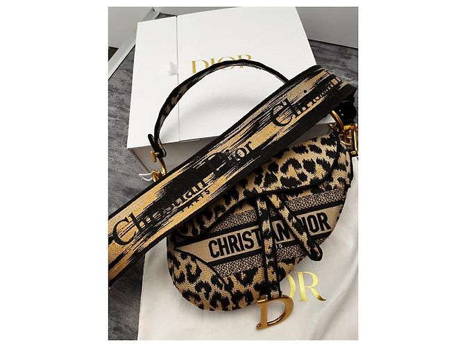 Christian Dior, Borsa Dior SADDLE ricamo leopardo Mizza modello grande new luxury - vista 5