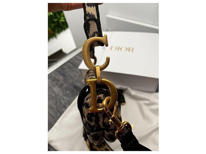Christian Dior, Borsa Dior SADDLE ricamo leopardo Mizza modello grande new luxury - vista 6