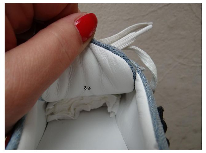 Sneakers Philipp Plein Denim Blu Rosso con Spikes Taglia 39 Multicolore Blu chiaro - vista 10