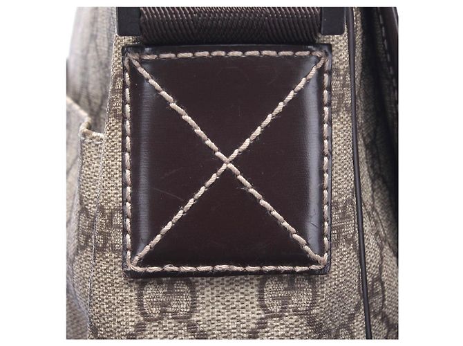 Gucci GG Supreme Interlocking G Messenger Bag marrone - vista 17