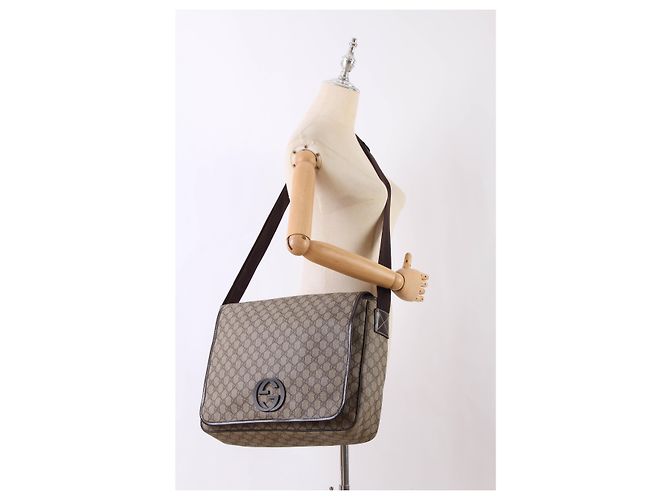 Gucci GG Supreme Interlocking G Messenger Bag marrone - vista 20