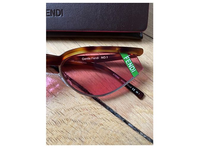 Fendi Monster Sonnenbrille Rosa Pink - Ansicht 2