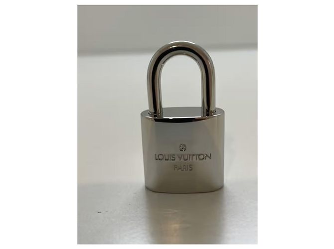 Lucchetto Louis Vuitton Argento Metallo - vista 3