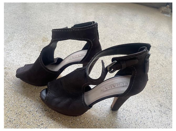 Décolleté Prada Marrone Scuro Nubuck Taglia 40 - vista 5