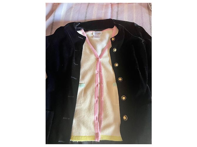 Chanel Cardigan aus Kaschmir Beige Größe 40 - view 9
